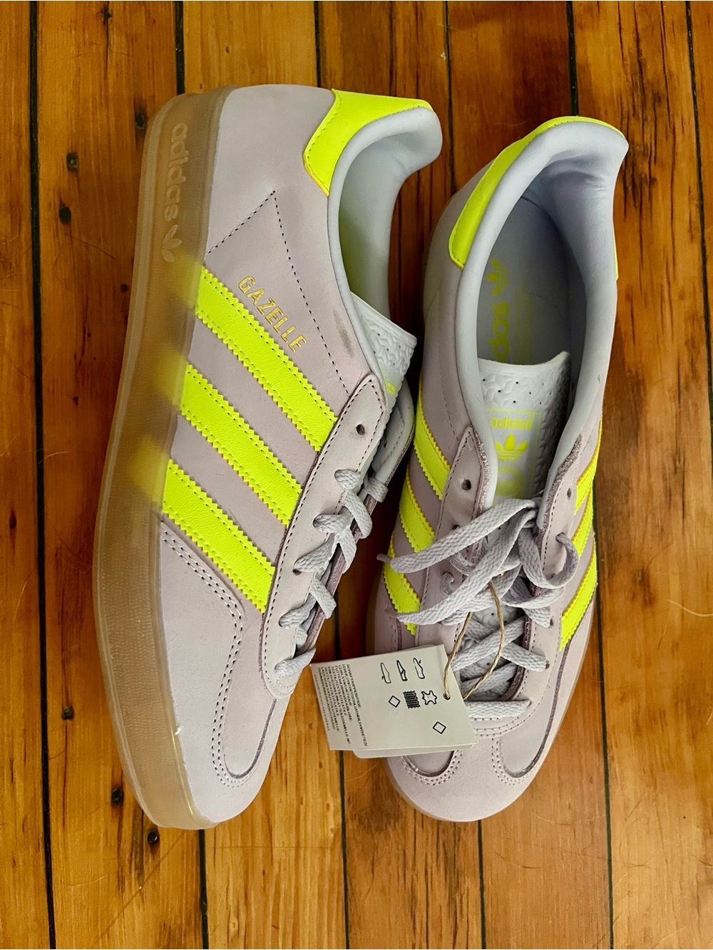adidas Gazelle women’s Sneakers - 9.5 Lavenderwith Neon Yellow Stripe NWT